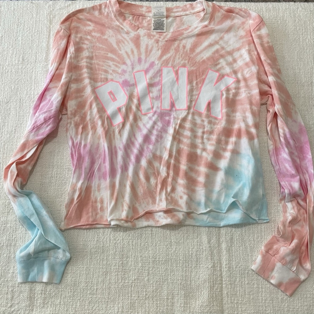PINK Victoria's Secret Tie Dye Long Sleeve Cropped Graphic Tee Women's Medium‎